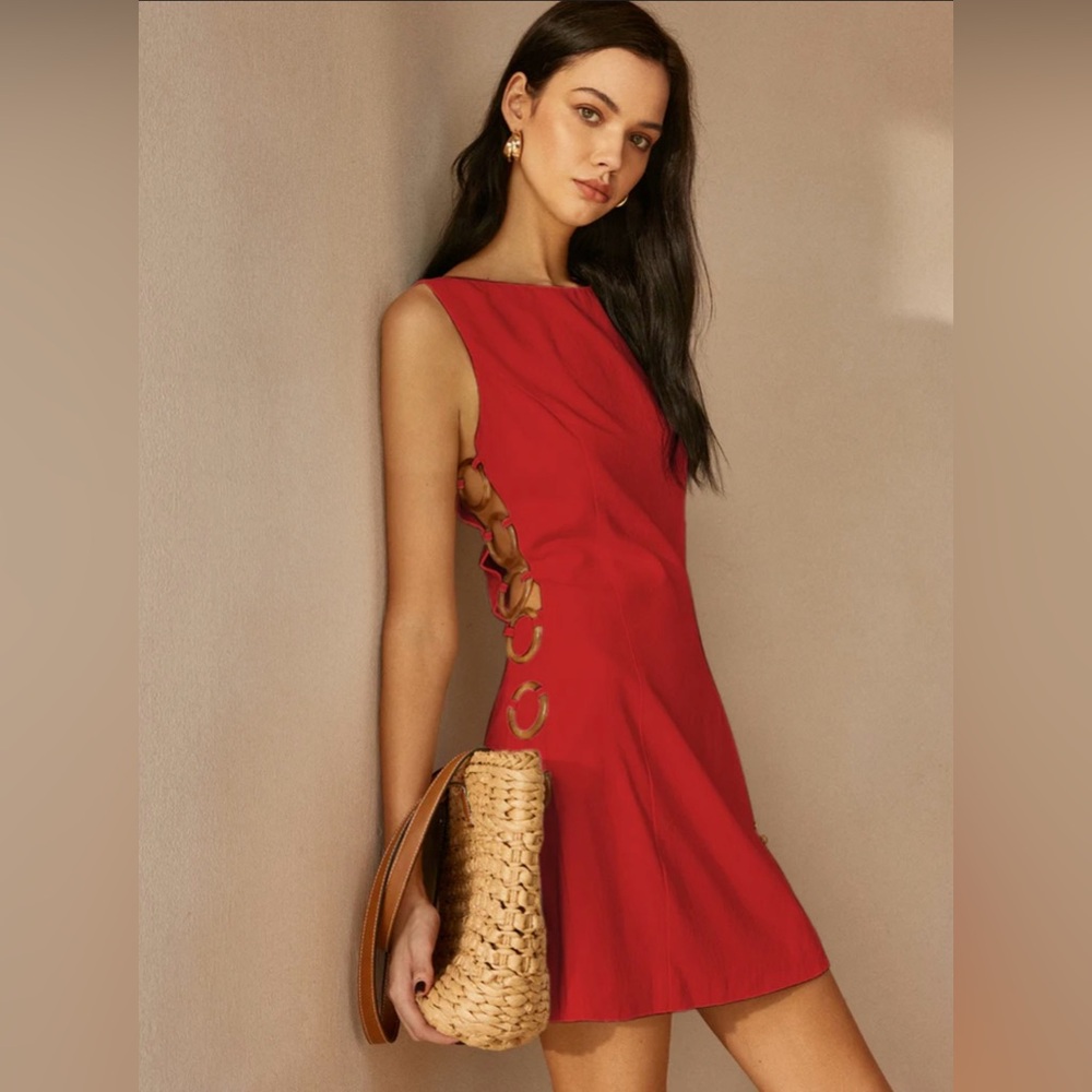 Elegant Red Sleeveless Dress
